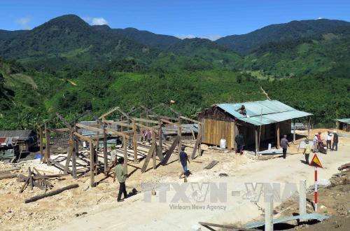 Chuyển làng xuống chân núi, đổi thay đời sống người dân vùng cao Quảng Nam 